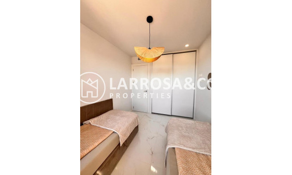 Reventa - Apartamento - Benidorm - Playa de Poniente