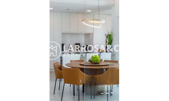 Herverkoop - Villa - El Campello - El Amerador