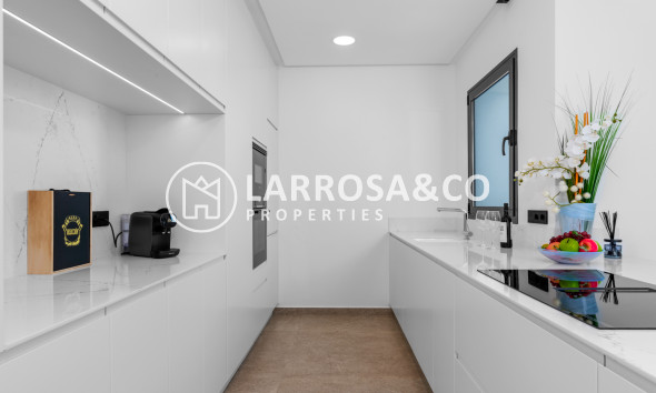 Herverkoop - Villa - El Campello - El Amerador