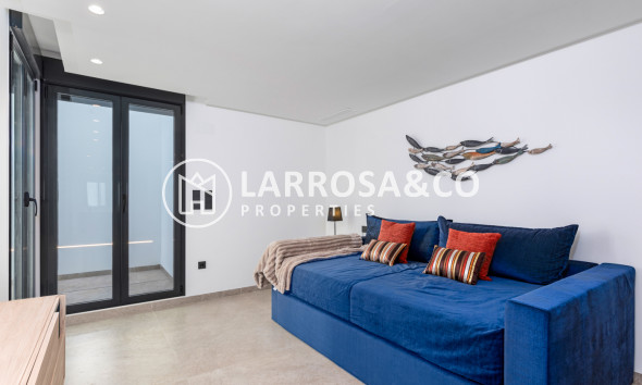 Herverkoop - Villa - El Campello - El Amerador