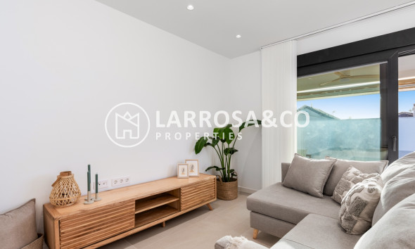 Вторичный рынок - Дом - Торревьеха - El chaparral