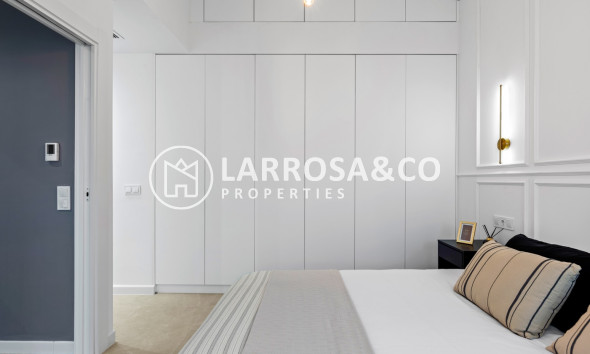 Вторичный рынок - Дом - Торревьеха - El chaparral