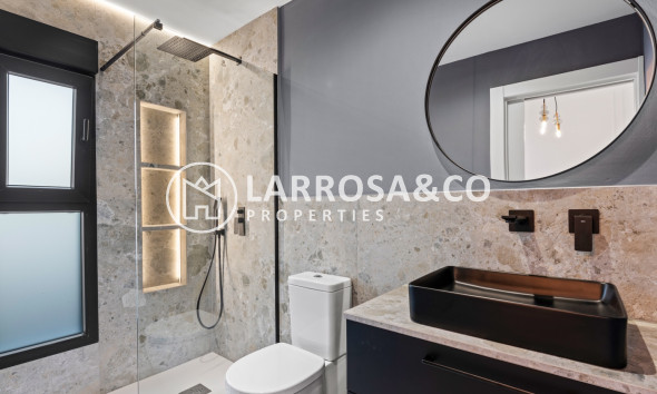 Вторичный рынок - Дом - Торревьеха - El chaparral