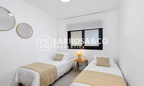 Вторичный рынок - Дом - Торревьеха - El chaparral