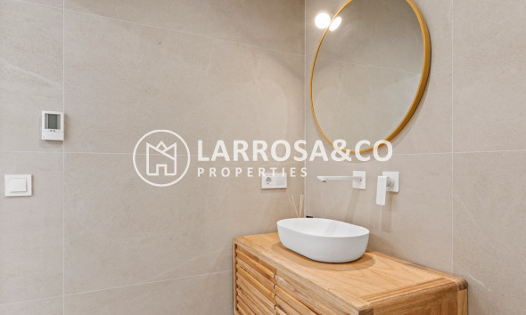 Вторичный рынок - Дом - Торревьеха - El chaparral