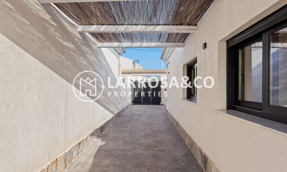 Вторичный рынок - Дом - Торревьеха - El chaparral