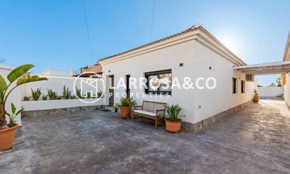 Вторичный рынок - Дом - Торревьеха - El chaparral