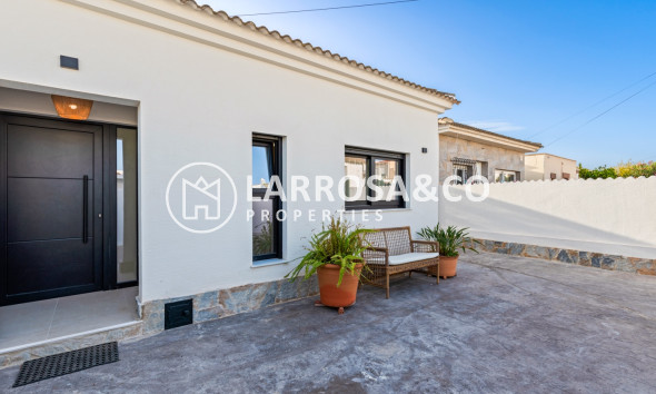 Вторичный рынок - Дом - Торревьеха - El chaparral