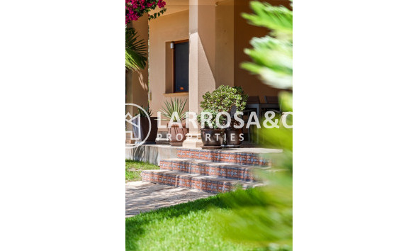 Herverkoop - Villa - Elche/Elx