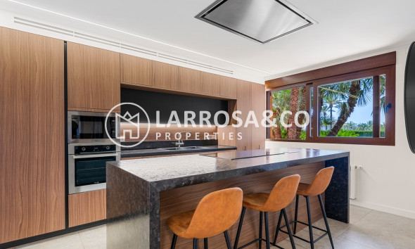 Herverkoop - Villa - Elche/Elx