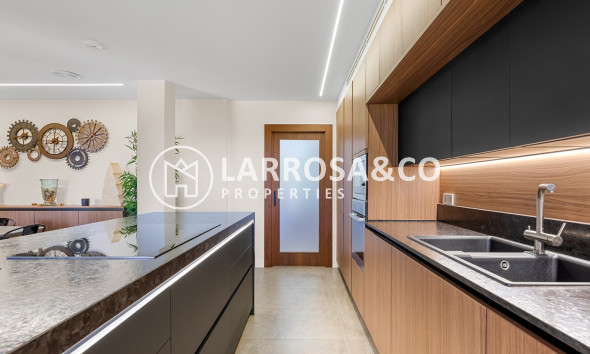 Herverkoop - Villa - Elche/Elx