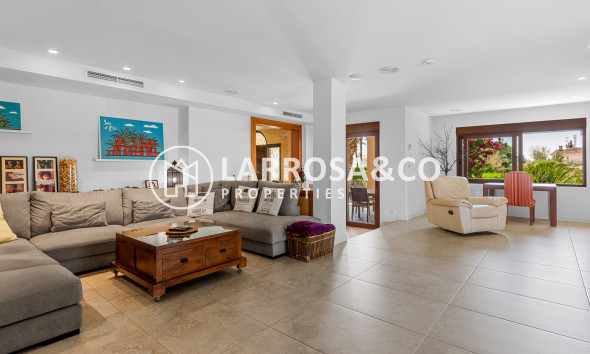 Herverkoop - Villa - Elche/Elx