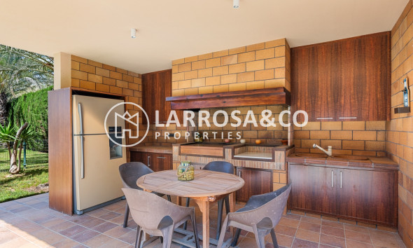 Herverkoop - Villa - Elche/Elx