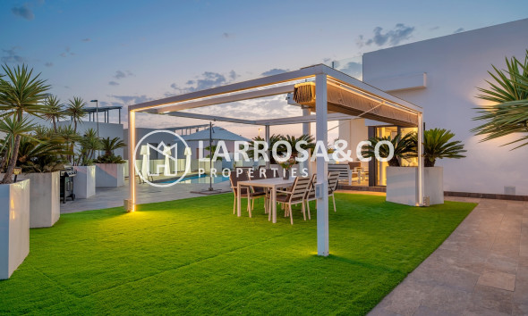 Вторичный рынок - Дом - Ориуела Коста - Вильямартин 