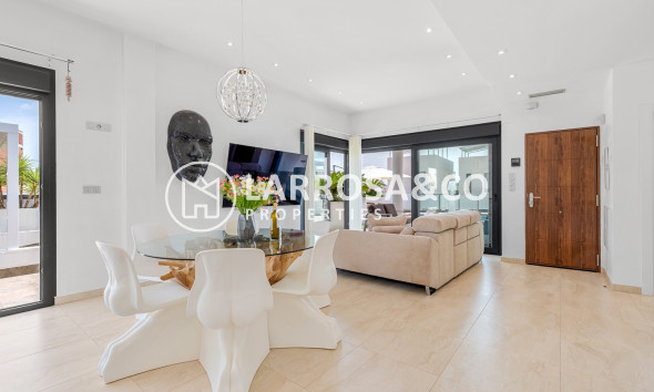 Вторичный рынок - Дом - Ориуела Коста - Вильямартин 