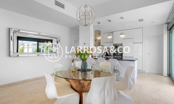 Вторичный рынок - Дом - Ориуела Коста - Вильямартин 