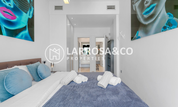 Вторичный рынок - Дом - Ориуела Коста - Вильямартин 