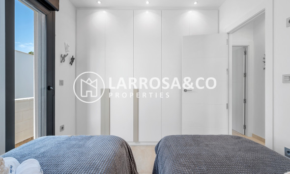 Вторичный рынок - Дом - Ориуела Коста - Вильямартин 