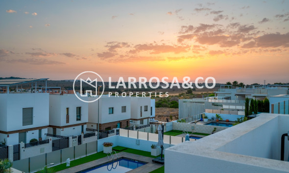 Вторичный рынок - Дом - Ориуела Коста - Вильямартин 