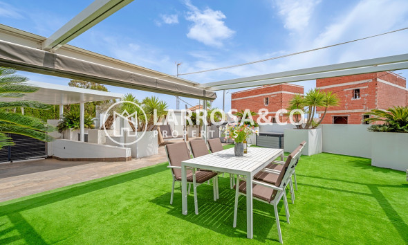 Вторичный рынок - Дом - Ориуела Коста - Вильямартин 