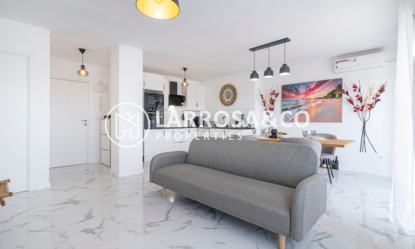 Herverkoop - Flat - Punta Prima