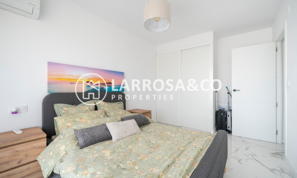 Herverkoop - Flat - Punta Prima