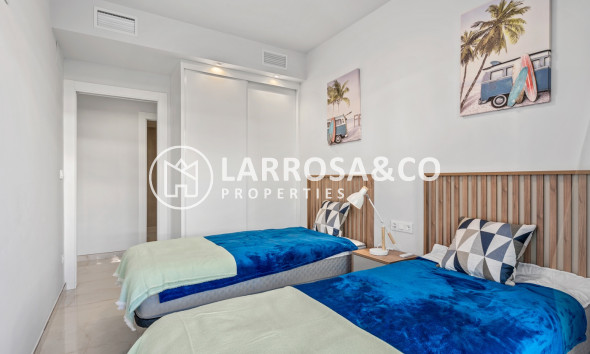 Resale - Apartment - Orihuela costa - Playa Flamenca