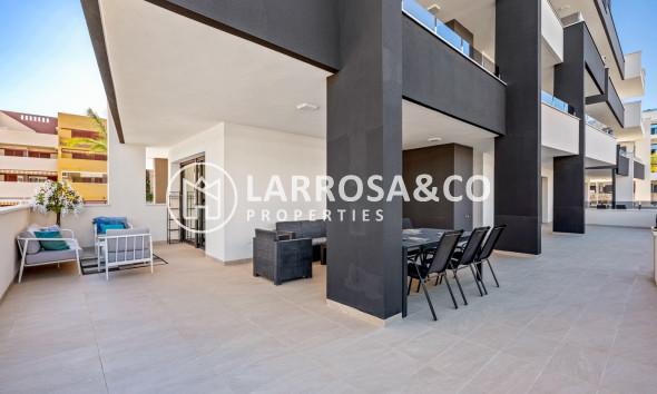 Resale - Apartment - Orihuela costa - Playa Flamenca