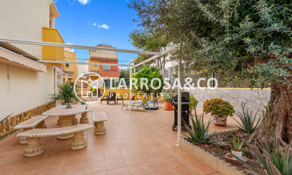 Resale - Adosado - Orihuela costa - Villamartin 