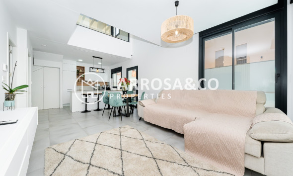 Reventa - Chalet - Los Montesinos - LOS MONTESINOS