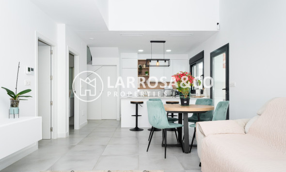 Reventa - Chalet - Los Montesinos - LOS MONTESINOS