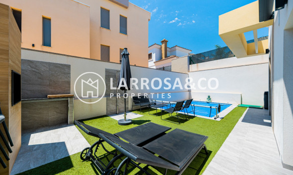 Reventa - Chalet - Los Montesinos - LOS MONTESINOS