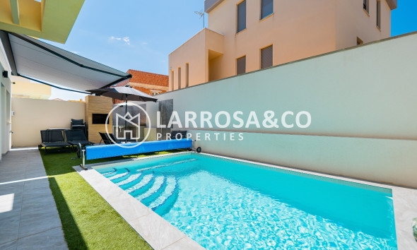 Reventa - Chalet - Los Montesinos - LOS MONTESINOS