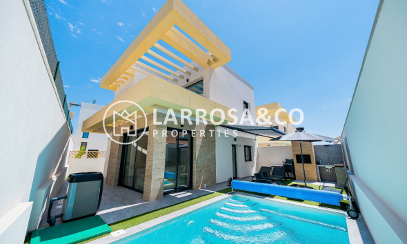 Reventa - Chalet - Los Montesinos - LOS MONTESINOS