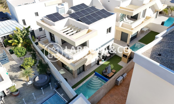 Reventa - Chalet - Los Montesinos - LOS MONTESINOS