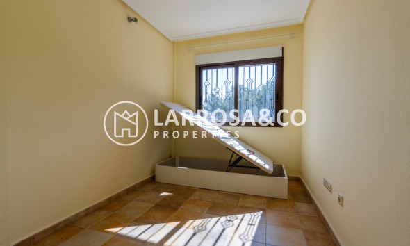 Herverkoop - Villa - Villamartin