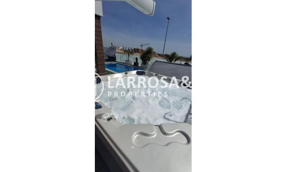 Reventa - Chalet - Orihuela - Entre Naranjos Vistabella Golf