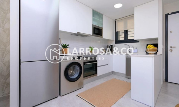 Reventa - Apartamento - Villamartin - Costa Blanca