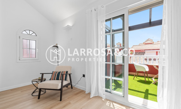 Resale - Semi-detached house - Villamartin - Costa Blanca