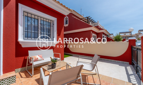 Resale - Semi-detached house - Villamartin - Costa Blanca