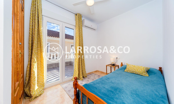 Resale - Bungalow - Dehesa de Campoamor - Costa Blanca