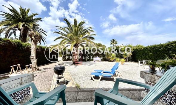Resale - Detached House/Villa - La Zenia - Costa Blanca