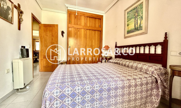 Resale - Detached House/Villa - La Zenia - Costa Blanca