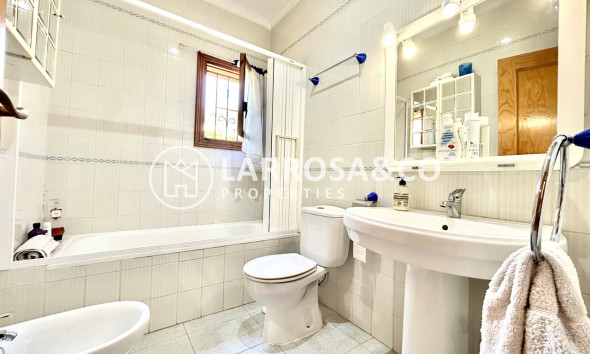 Resale - Detached House/Villa - La Zenia - Costa Blanca