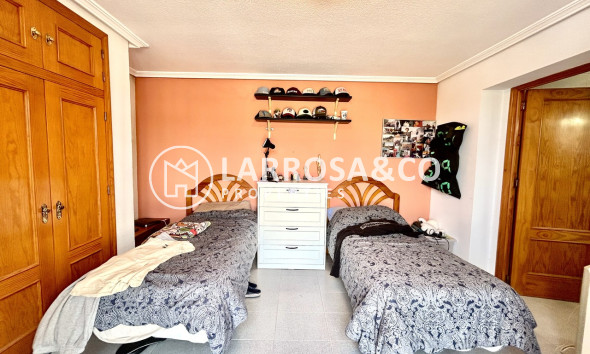 Resale - Detached House/Villa - La Zenia - Costa Blanca