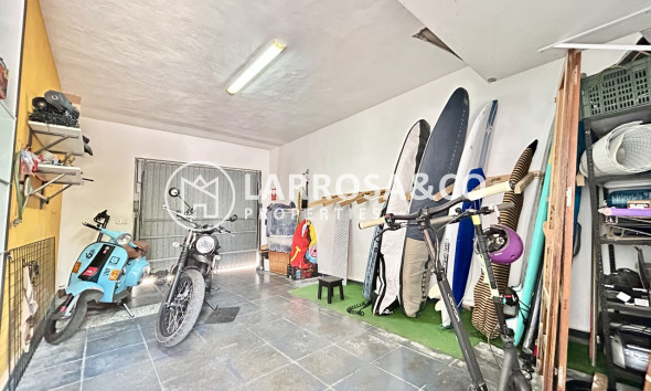 Resale - Detached House/Villa - La Zenia - Costa Blanca