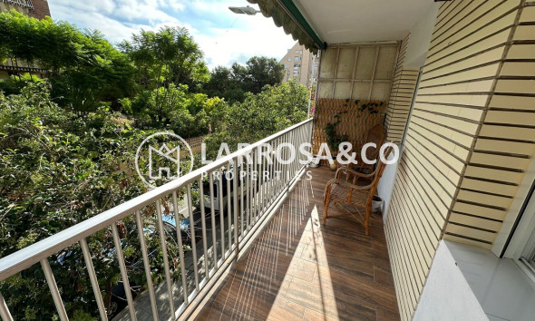 Resale - Apartment - Alicante - Pla Del Bon Repos