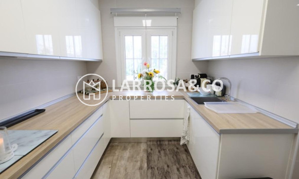 Herverkoop - Villa - San Miguel de Salinas - Inland