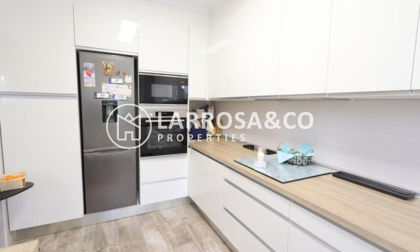 Herverkoop - Villa - San Miguel de Salinas - Inland