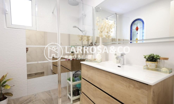 Herverkoop - Villa - San Miguel de Salinas - Inland